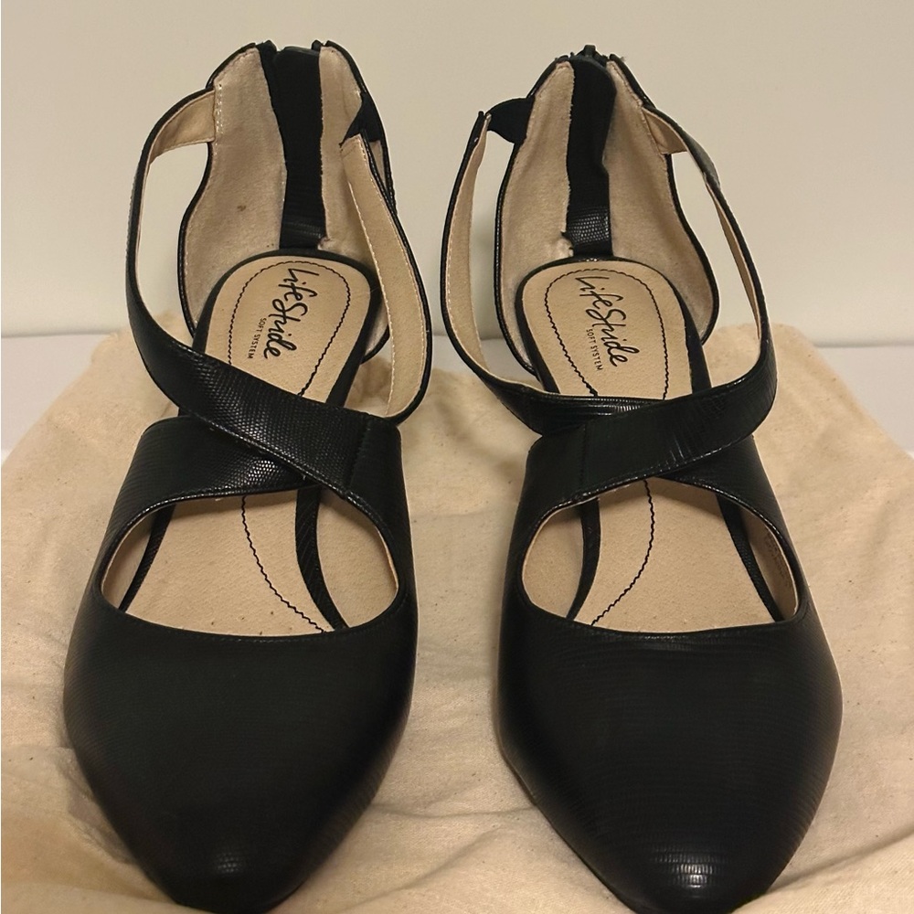 Life Stride Women's Black Strappy Heels